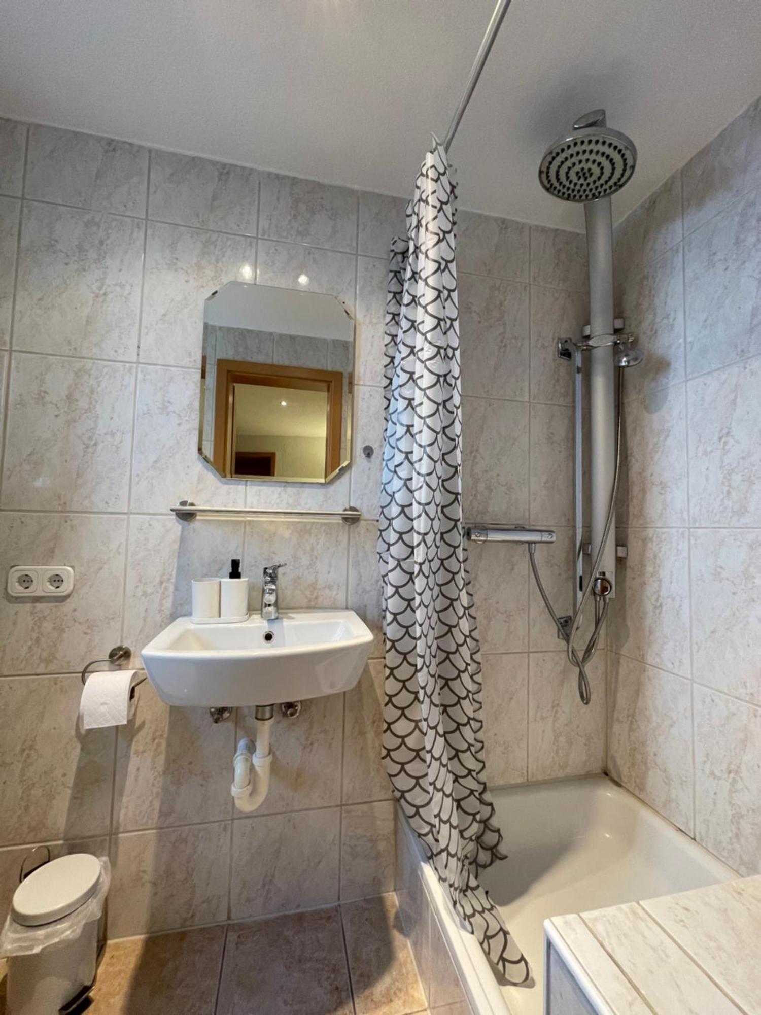 Apartment Violine2 Am Bahnhof-City Bayreuth Ngoại thất bức ảnh